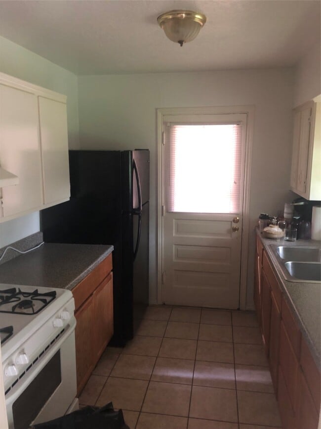 Building Photo - 4310 Holt St