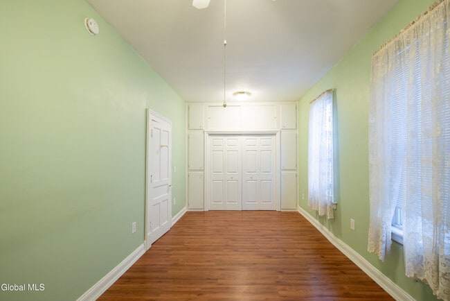 Building Photo - 1871 9th Ave