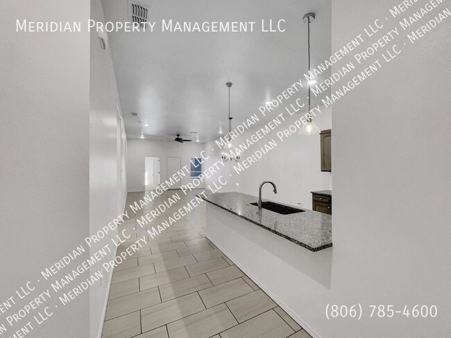Building Photo - 5825 Urbana Pl