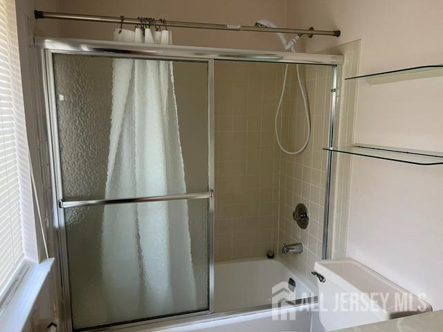 Building Photo - 304 Hampshire Dr