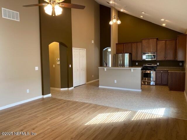 Building Photo - 105 N Aberdeenshire Dr