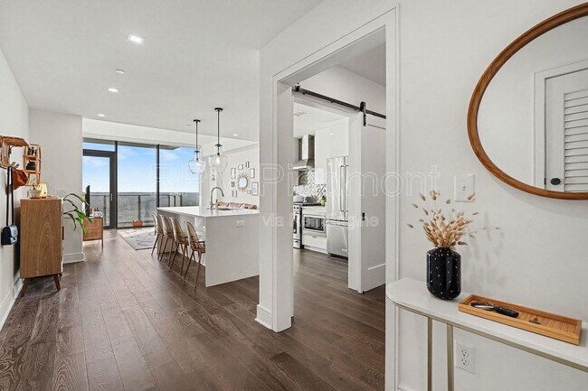 Building Photo - 788 West Marietta St NW