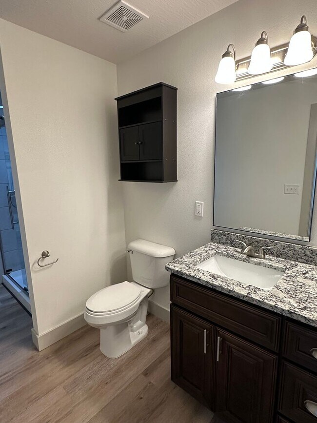 Building Photo - Now LEASING in Summit Pass! Available May 18, 2026!