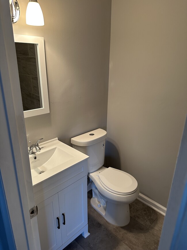 Building Photo - 8643 Cipriano Springs Ct