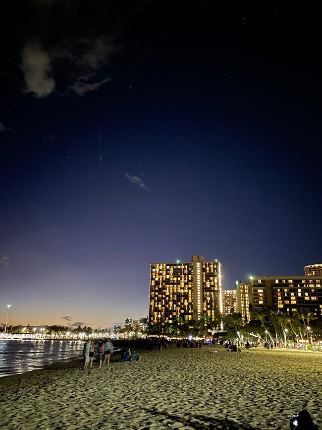 10 min walk to Hilton Resort and Public Beach - 430 Kaiolu St