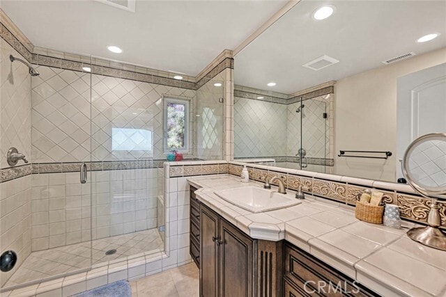 Building Photo - 21 No Vista De La Luna