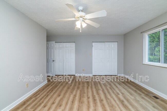 Building Photo - 2705 Sood Rd