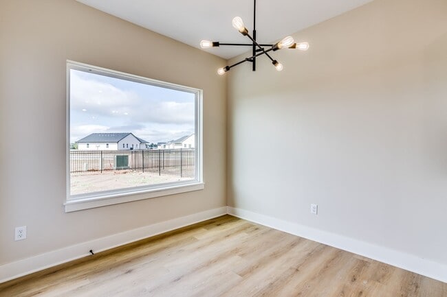 Building Photo - 1029 Long Path Ct