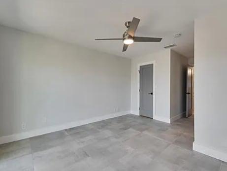 Building Photo - Apollo Beach Condo