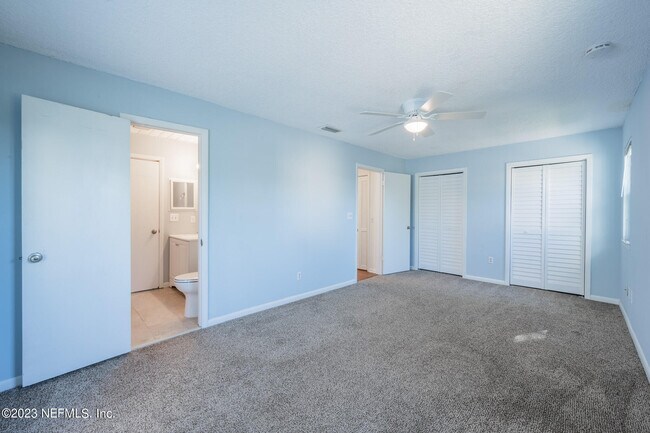 Building Photo - 597 Sturdivant Ave