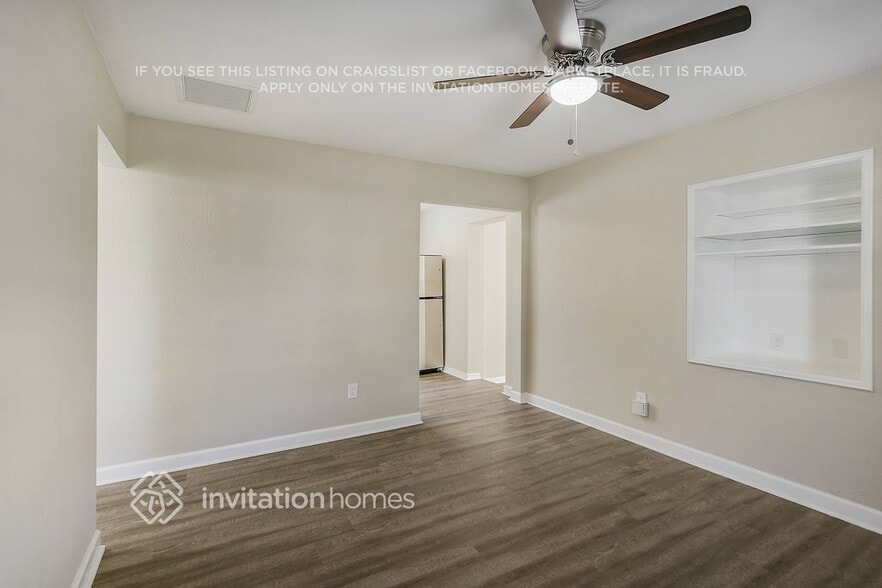 Building Photo - 2826 17th Ave N