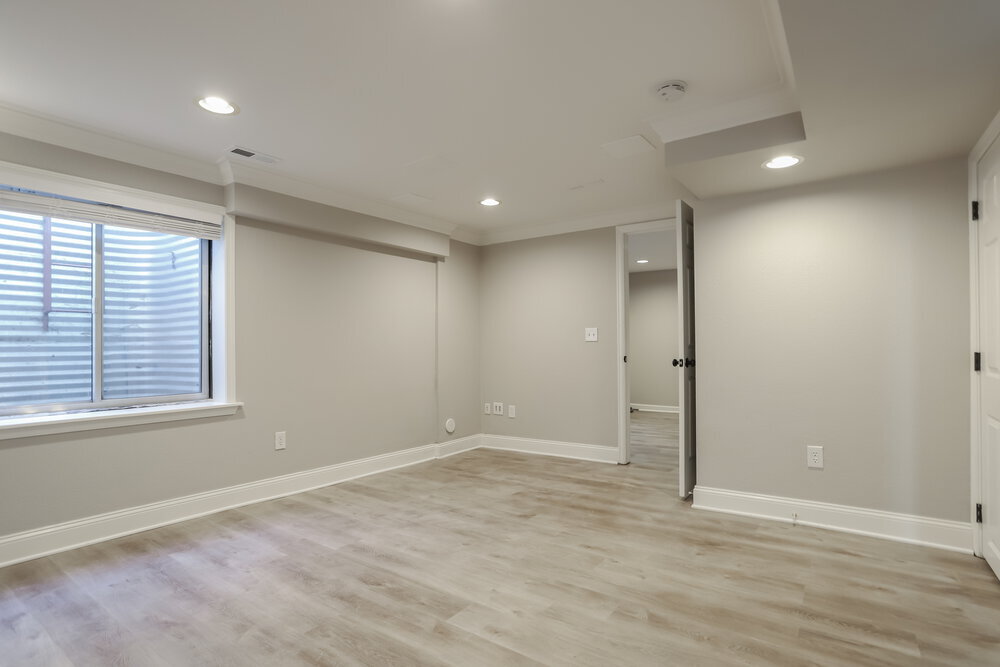 Building Photo - 7941 E Harvard Cir