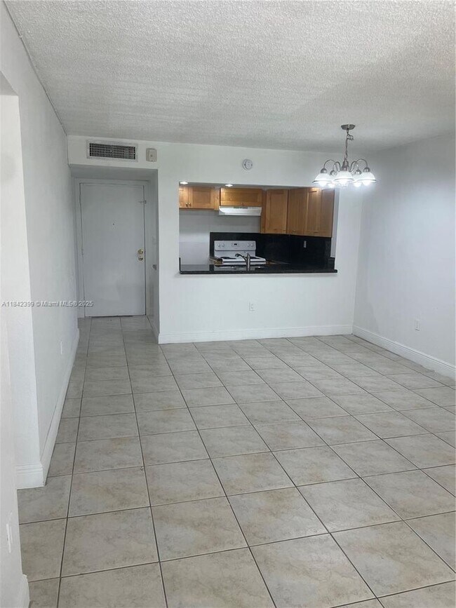 Building Photo - 10500 SW 108th Ave