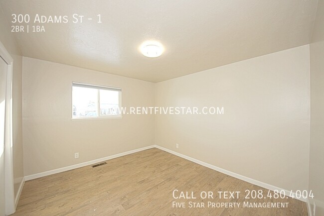 Building Photo - 300 Adams St