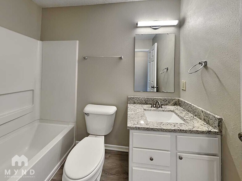 Building Photo - 10386 Cotton Blossom Dr