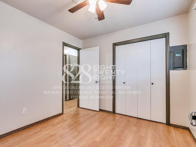 Building Photo - Midwest City 3 Bed/2 Bath House with Attached Two-Car Garage!