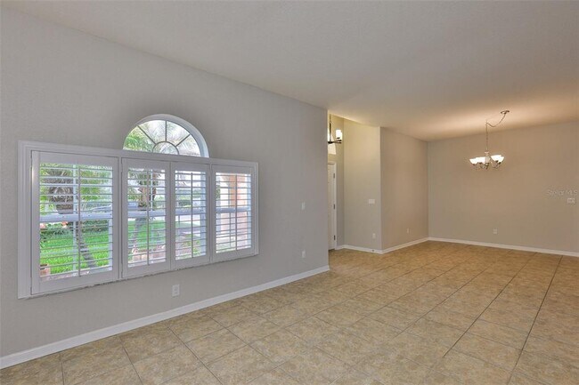 Building Photo - 813 Seminole Sky Dr