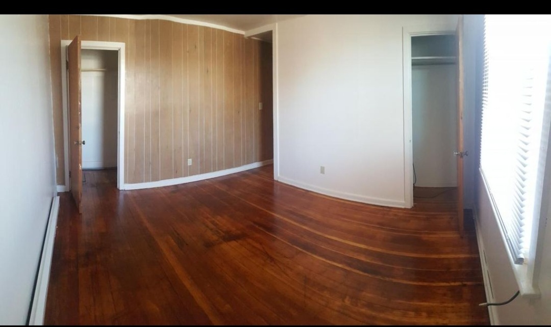 Master Bedroom with 2 Closets - 336 N 10th St