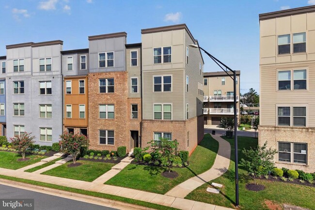 Building Photo - 10426 Ratcliffe Trl