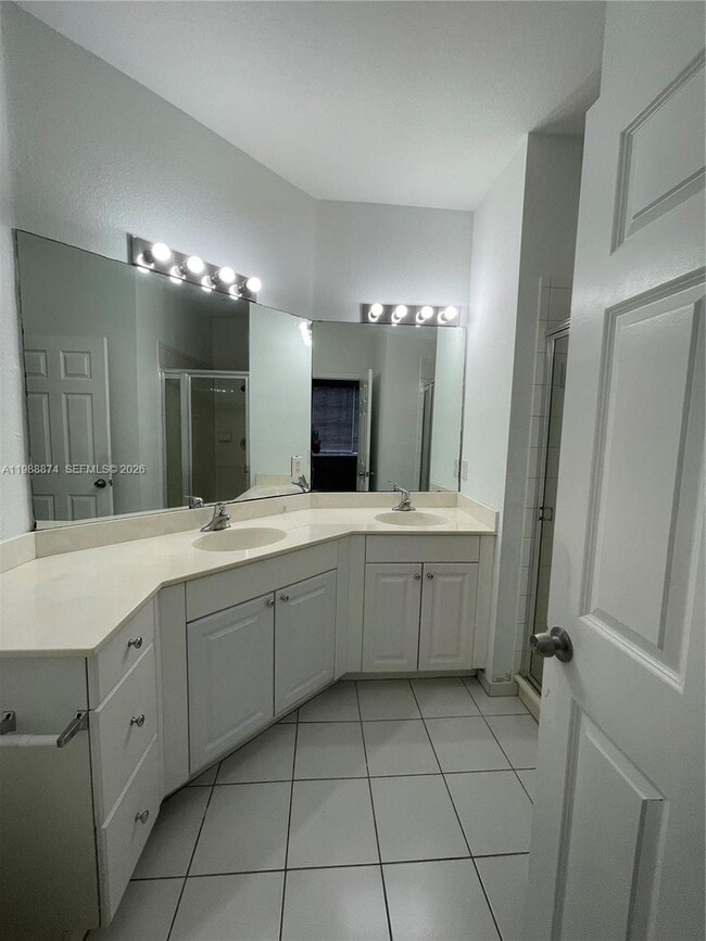 Building Photo - 1955 Marsh Harbor Dr