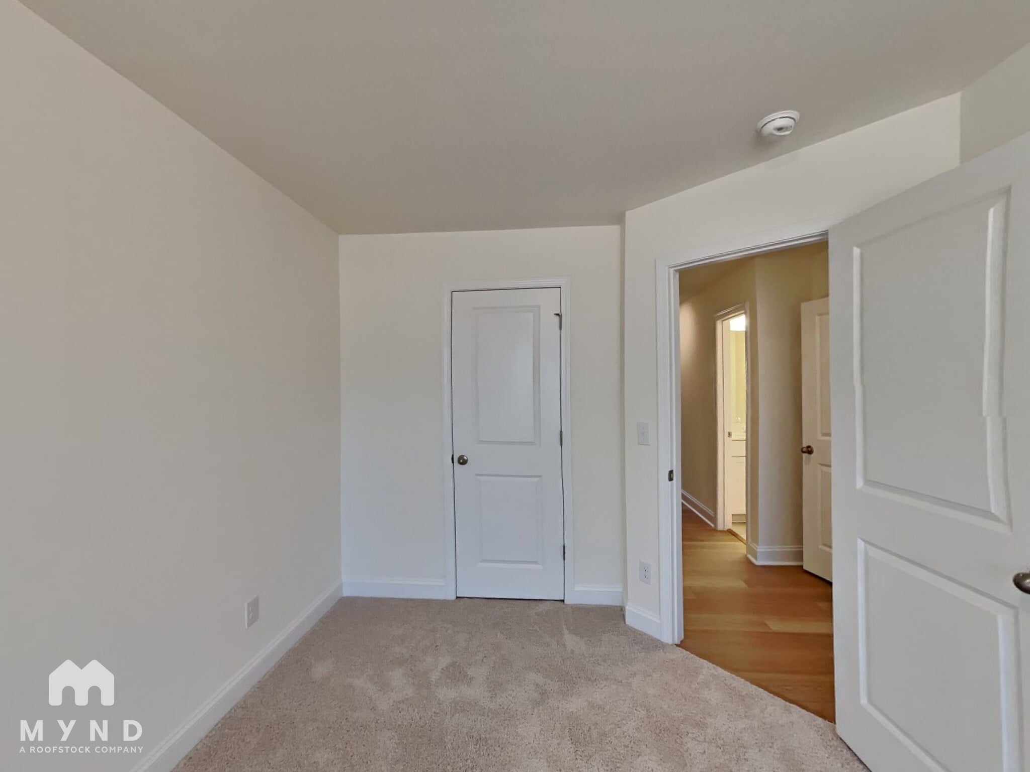 Building Photo - 1546 Cedar Tree Dr