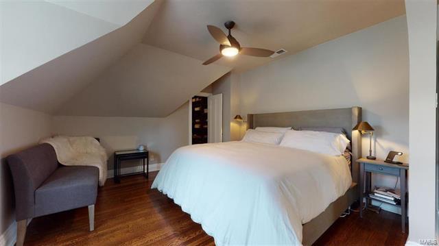 Building Photo - 7625 Wydown Blvd