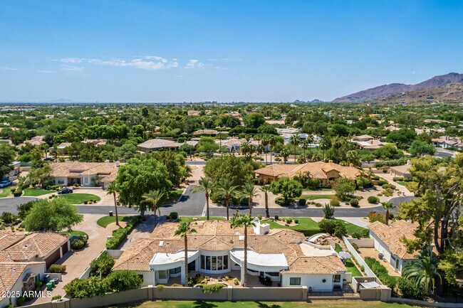 Building Photo - 6900 E Ironwood Dr