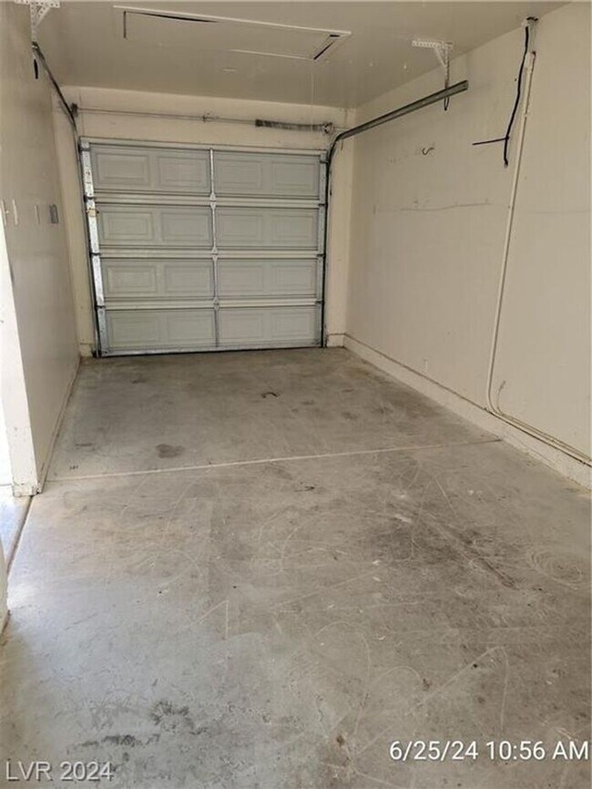 Building Photo - COMING SOON -- Ready by end of April