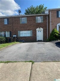 Building Photo - 1650 Angela Dr