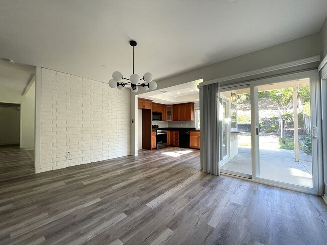 Building Photo - Charming Home in Del Mar!