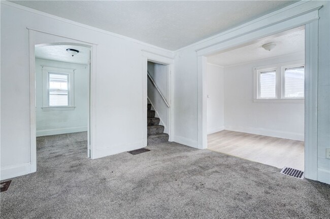 Building Photo - 127 Rosewood Terrace