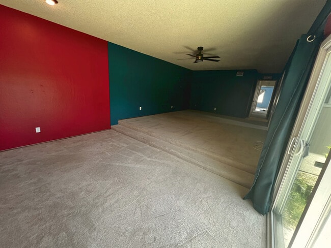 Building Photo - 2260 Crocker Way