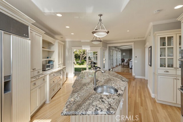 Building Photo - 407 Mendoza Terrace