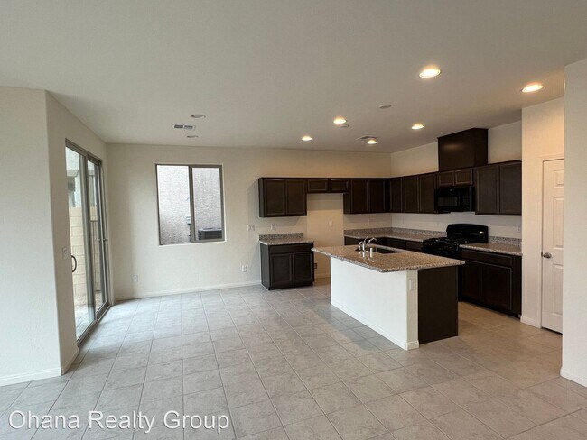 Building Photo - 4 br, 2.5 bath House - 10072 Spelter Street
