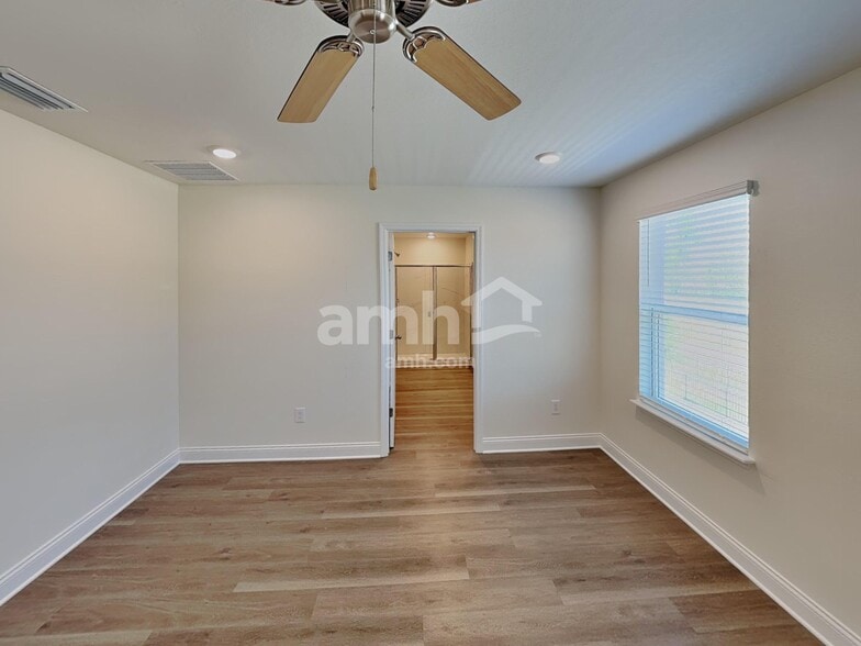 Building Photo - 1016 Grafton Ridge Dr
