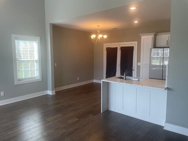 Building Photo - Newer Rental Home in Smyrna