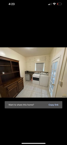 Primary Photo - 305 North St