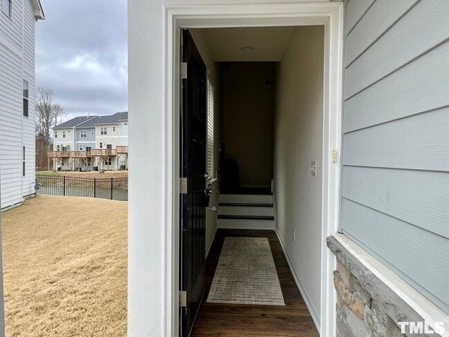 Building Photo - 1116 Finch Ct