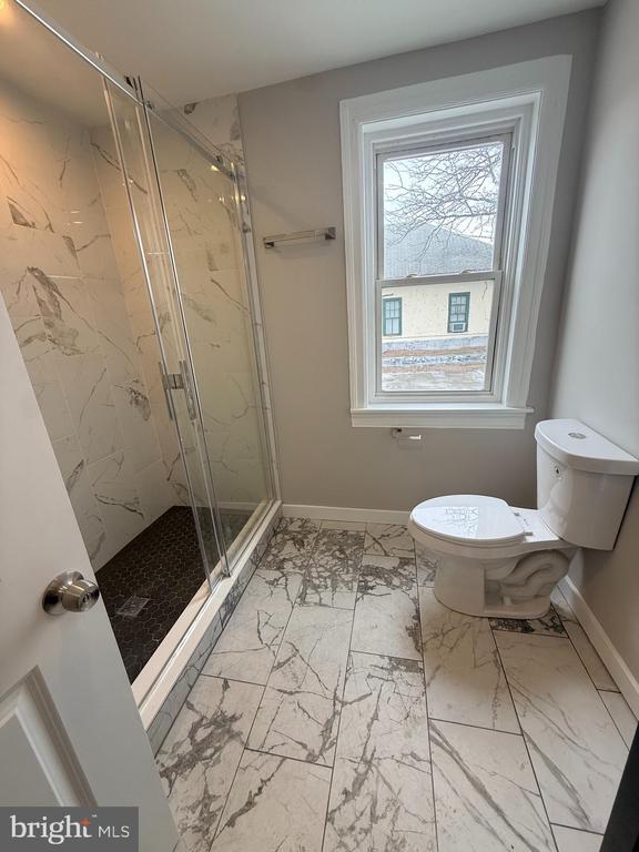 Building Photo - 258 Haverford Ave