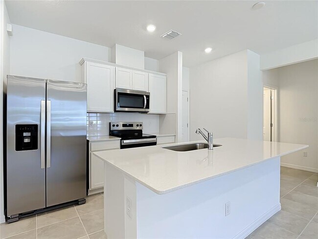 Building Photo - 11414 Nona Sound St