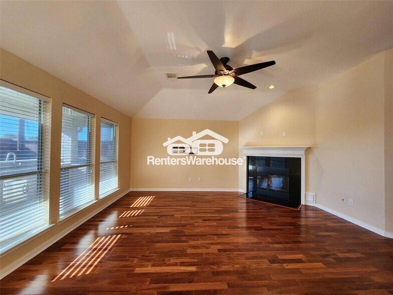 Building Photo - 1359 Coleman Boylan Dr