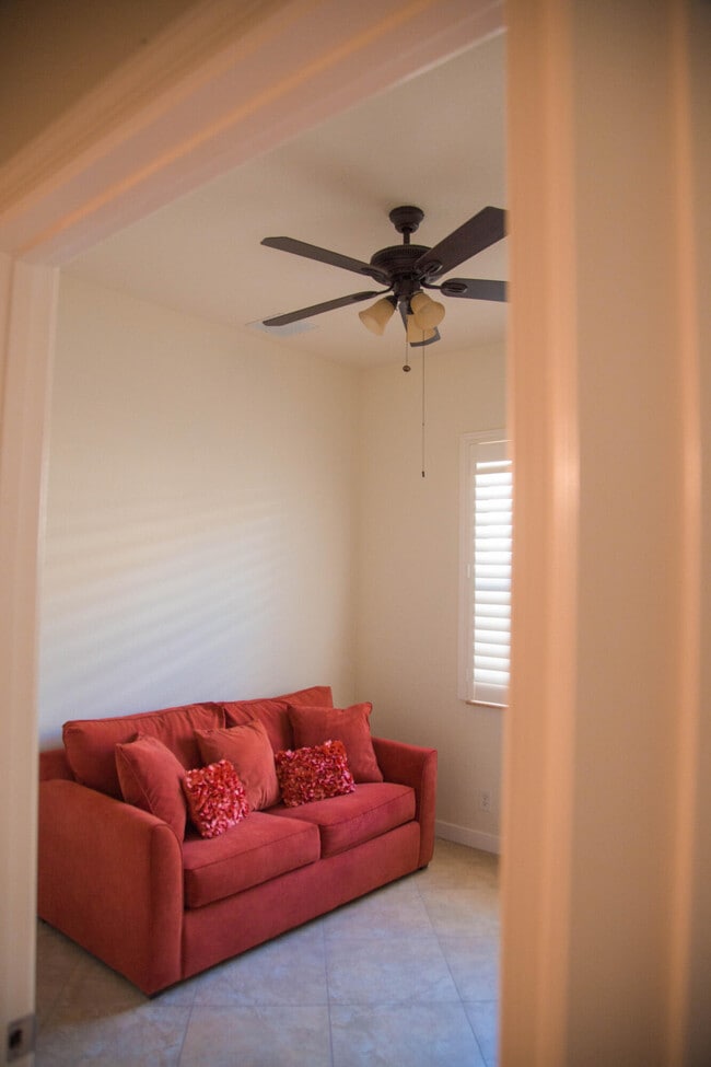 Building Photo - 6140 Santa Margarito Dr