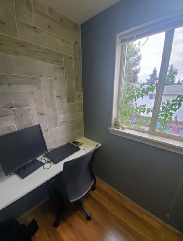 Building Photo - 3845 SE Mall St