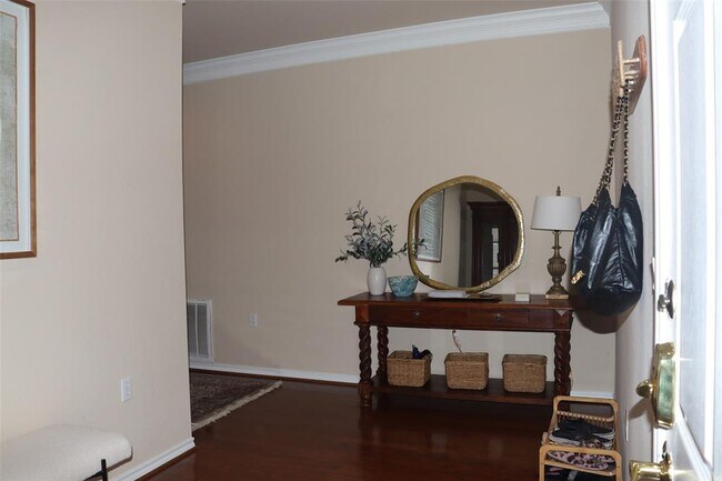 Primary Photo - 2400 McCue Rd
