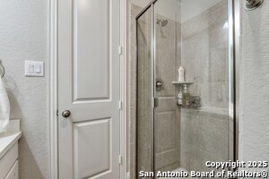 Building Photo - 2123 Bailey Forest