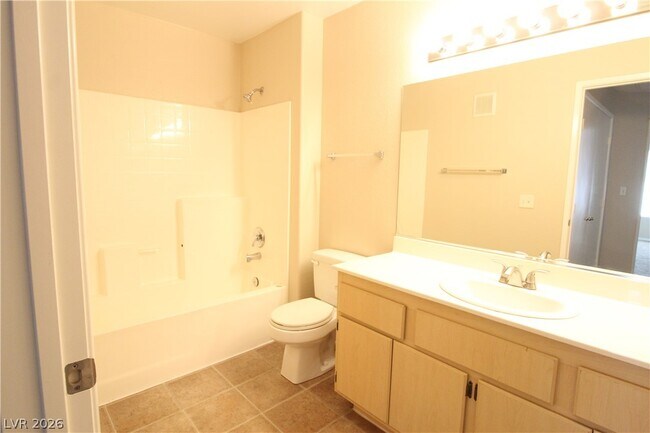 Building Photo - 1881 E Alexander Rd