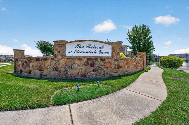Building Photo - 8506 Sunset Loch Dr