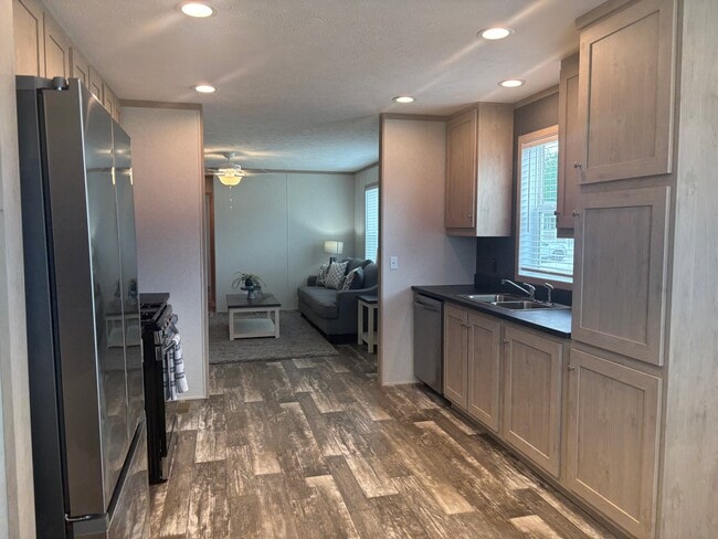 Building Photo - 1192 Ironstone Ln