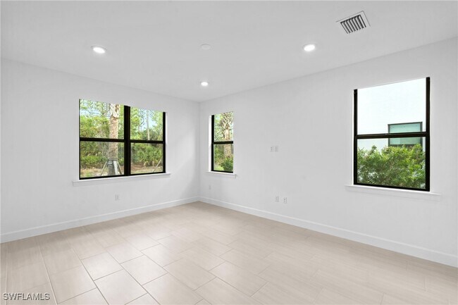 Building Photo - 4286 Sonoma Oaks Dr