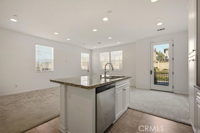 Building Photo - 2880 E Via Fiano